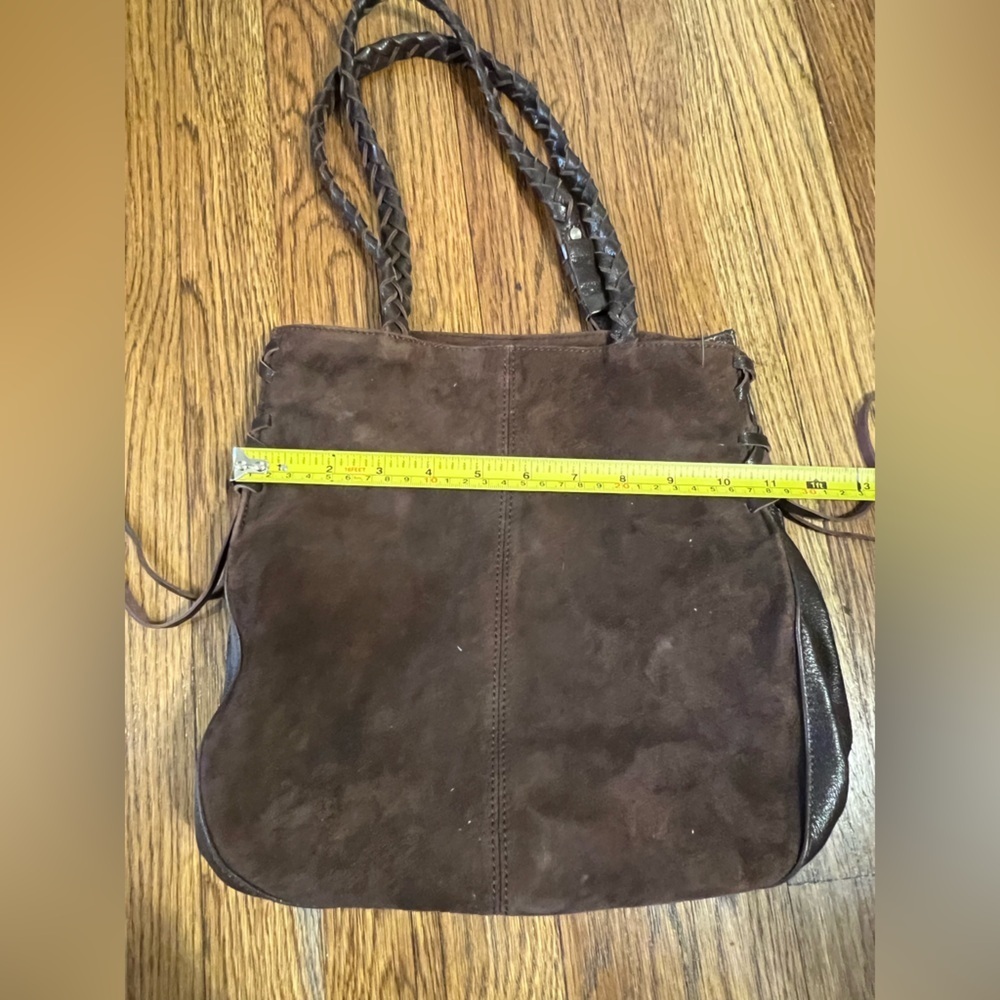 Chic Brown Suede Shoulder Bag - Picture 8 of 13
